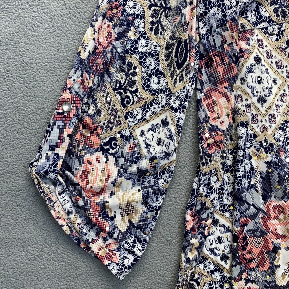 Brittany Black Women's Floral Top Boho Size 1X,sequin,Lighweight,Preppy,Blouse - Picture 6 of 7